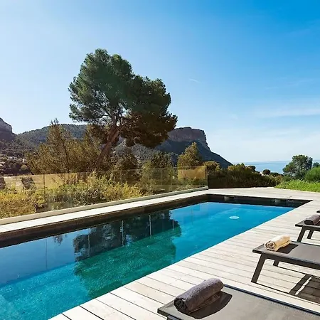 Super Avec Piscine Hotel