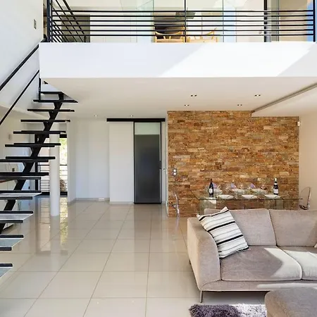 Super Avec Piscine